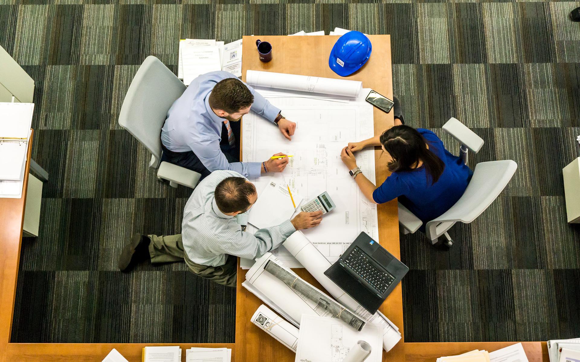 DO SMES REALLY NEED TO TRANSLATE THEIR BUSINESS MATERIALS?